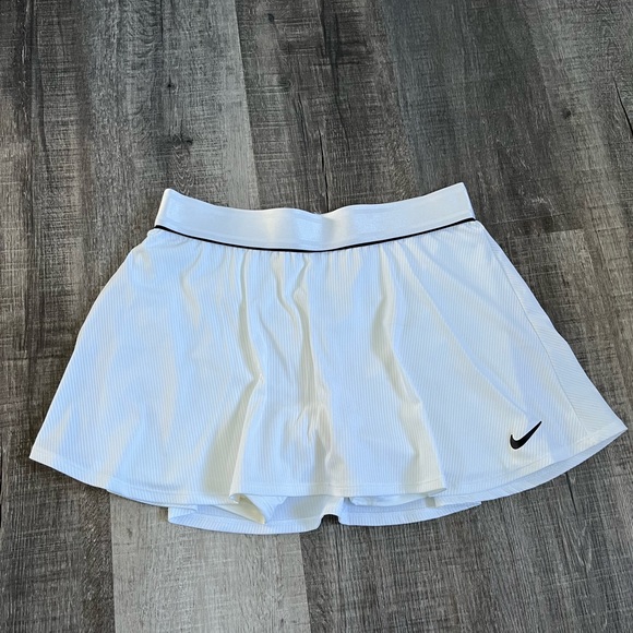 Nike Dresses & Skirts - Nike Tennis Skirt